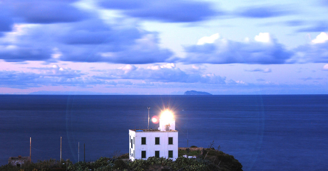 Isola di Capraia: Il Faro