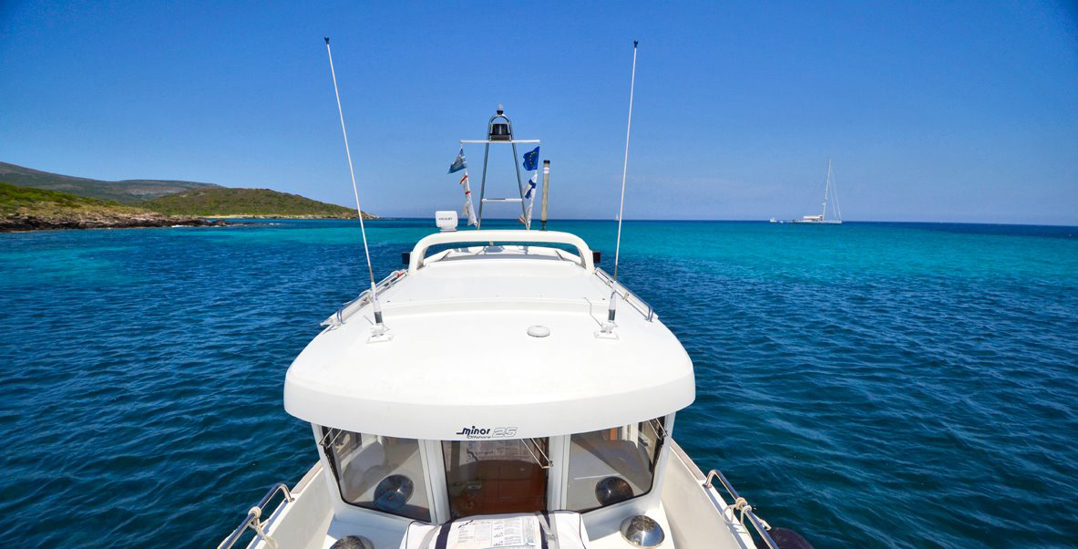 Isola di Capraia: Escursioni in Barca a Capraia e in Corsica. Il Rais Dragut II in Corsica Isola di Capraia: Escursioni in Barca a Capraia e in Corsica. Il Rais Dragut II in Corsica